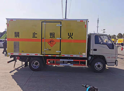 长海爆破器材运输车